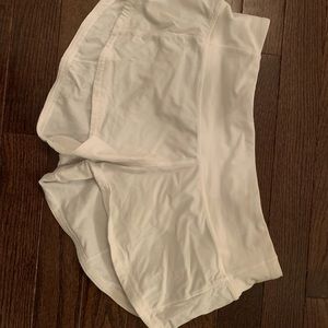 LULULEMON speed up short 2.5” size 2